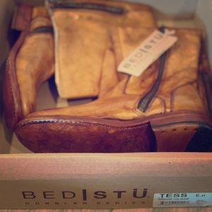 Bed Stu Women's Tess Windsor Tan Glaze Boot Size 6